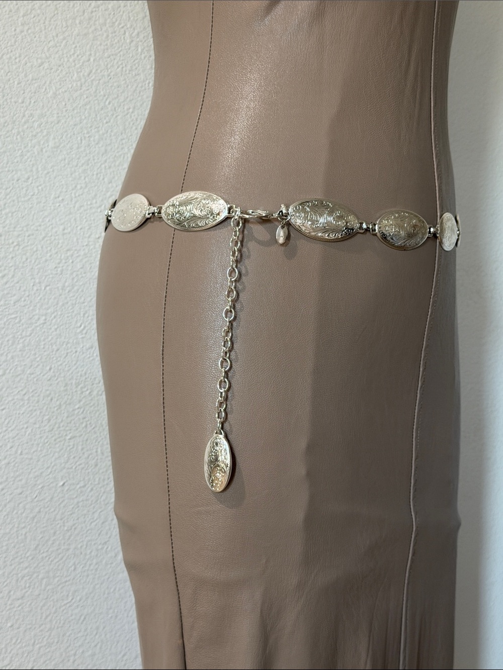Silver Tone Oval Engraved Concho Chain Belt - Women's Jewelry